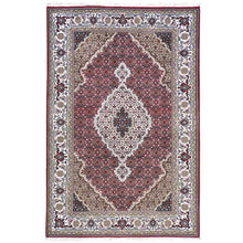 Load image into Gallery viewer, Oriental rugs, hand-knotted carpets, sustainable rugs, classic world oriental rugs, handmade, United States, interior design,  Brral-4695