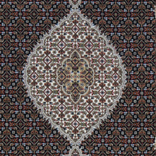 Load image into Gallery viewer, Hand-Knotted Oriental Wool Silk Mahi Rug (Size 5.2 X 7.0) Brral-6519