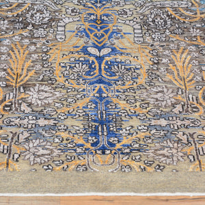 Hand-Knotted Abstract Design Wool/Silk Rug (Size 5.0 X 7.0) Brral-6531