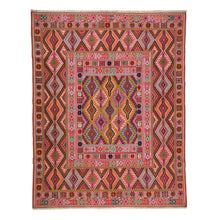 Load image into Gallery viewer, Oriental rugs, hand-knotted carpets, sustainable rugs, classic world oriental rugs, handmade, United States, interior design,  Cwral-6612