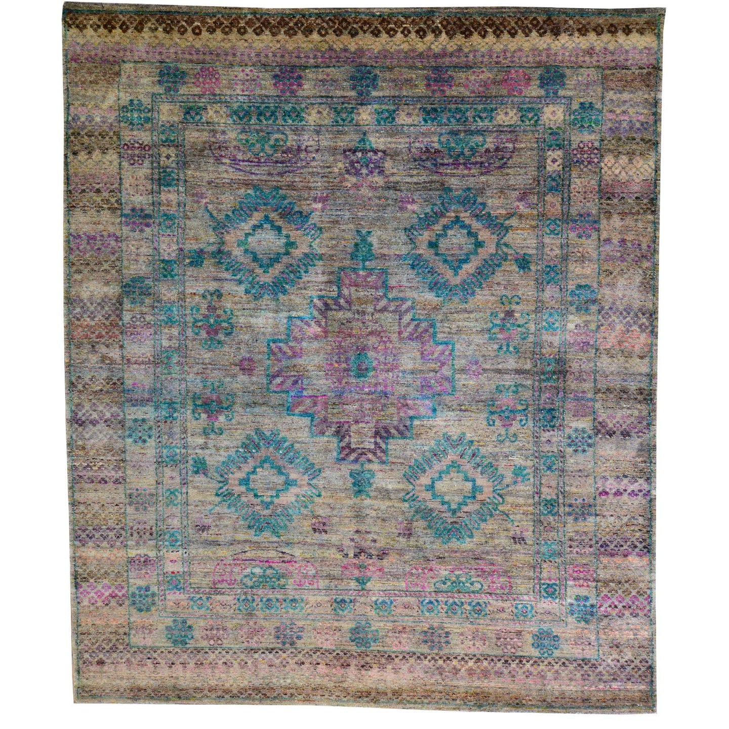 Oriental rugs, hand-knotted carpets, sustainable rugs, classic world oriental rugs, handmade, United States, interior design,  Brral-1062
