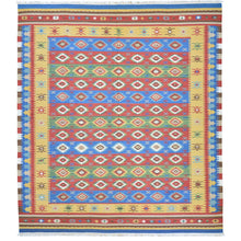 Load image into Gallery viewer, Oriental rugs, hand-knotted carpets, sustainable rugs, classic world oriental rugs, handmade, United States, interior design,  Brrsf-1623