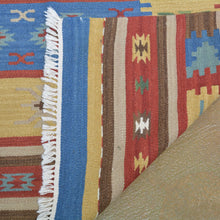 Load image into Gallery viewer, Hand-Woven Flatweave Southwestern Geometric Design Kilim Rug (Size 8.2 X 9.11) Brrsf-1623