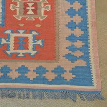 Load image into Gallery viewer, Hand-Woven Geometric Design Wool Reversible Kilim Rug (Size 7.7 X 10.3) Brrsf-6024