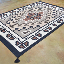 Load image into Gallery viewer, Hand-Woven Fine Southwestern Flatweave Handmade Wool Rug (Size 5.11 X 8.11) Brrsf-6045