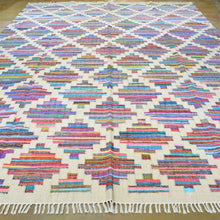 Load image into Gallery viewer, Hand-Woven Modern Oriental Geometric Design Flatweave Rug (Size 8.10 X 11.10) Brrsf-6069