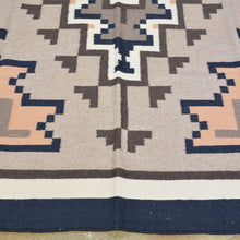 Load image into Gallery viewer, Hand-Woven Southwestern Design Wool Handmade Kilim Rug (Size 6.0 X 9.0) Cwral-1539