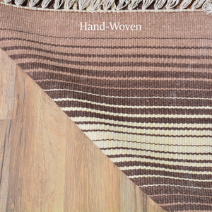 Hand-Woven Handmade Striped Kilim Flatweave Wool Rug (Size 5.5 X 7.9) Cwral-4173