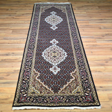Load image into Gallery viewer, Hand-Knotted Indo Traditional Classic Design Rug (Size 2.6 X 8.2) Brral-4512