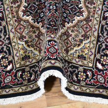 Load image into Gallery viewer, Hand-Knotted Indo Traditional Classic Design Rug (Size 2.6 X 8.2) Brral-4512