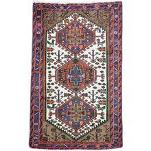 Load image into Gallery viewer, Hand-Knotted Fine Oriental Persian Serapi Heriz Tribal Wool Rug (Size 3.4 X 5.3) Brral-453