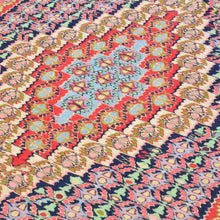 Load image into Gallery viewer, Flat-Weave Geometric Design Handmade Wool Rug (Size 4.0 X 4.10) Cwral-4983