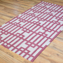 Load image into Gallery viewer, Hand-Woven Modern Reversible Dhurrie Kilim Handmade Wool Rug (Size 3.0 X 5.2) Brral-5115