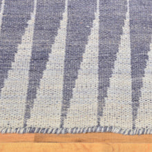 Load image into Gallery viewer, Hand-Woven Modern Reversible Handmade Kilim Wool Rug (Size 3.8 X 5.8) Brral-5136