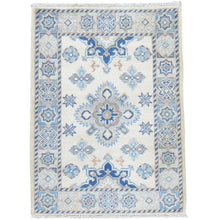 Load image into Gallery viewer, Oriental kazak rug