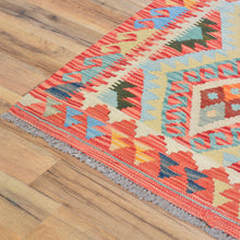 Load image into Gallery viewer, Hand-Woven Reversible Momana Tribal Kilim Handmade Wool Rug (Size 2.1 X 3.0) Cwral-5778