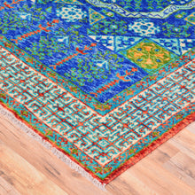 Load image into Gallery viewer, Hand-Knotted Mamluk Design Handmade Wool Rug (Size 5.1 X 6.6) Cwral-7053
