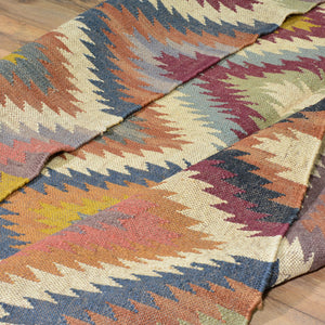 Hand-Woven Flatweave Reversible Kilim Jute/Wool Rug (Size 4.11 X 8.3) Cwral-7335