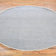 Load image into Gallery viewer, Hand-Knotted Modern Design Round Handmade Round Rug (Size 6.0 X 6.0) Cwral-7509