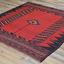 Load image into Gallery viewer, Hand-Woven Flat-weave Tribal Kilim Wool Rug (Size 4.3 X 4.4) Cwral-7599