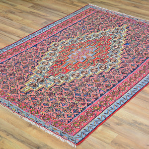 Hand-Woven Persian Sennah Kilim Geometric Design Wool Rug (Size 3.8 X 5.1) Cwral-7677