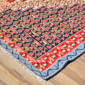 Hand-Woven Persian Sennah Kilim Geometric Design Wool Rug (Size 4.0 X 4.10) Cwral-7686