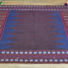 Load image into Gallery viewer, Hand-Woven Flat-weave Tribal Kilim Wool Rug (Size 4.8 X 5.4) Cwral-7716