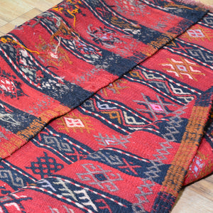 Hand-Woven Flat-weave Turkish Tribal Kilim Wool Rug (Size 4.0 X 4.0) Cwral-7719