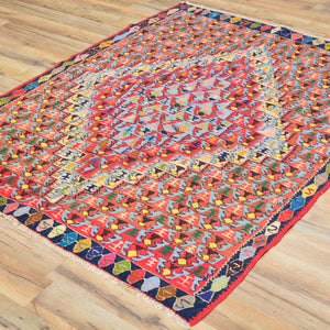 Hand-Woven Persian Sennah Kilim Geometric Design Wool Rug (Size 3.11 X 4.11) Cwral-7722