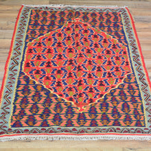 Load image into Gallery viewer, Hand-Woven Flatweave Authentic Senneh Kilim Tribal Handmade Wool Rug (Size 2.5 X 3.7) Cwral-7863