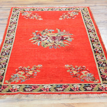 Load image into Gallery viewer, Hand-Knotted Oriental Turkish Bessarabian Handmade Wool Rug (Size 3.5 X 5.5) Cwral-7935