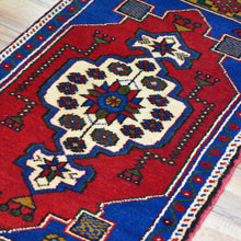 Load image into Gallery viewer, Hand-Knotted Oriental Tribal Turkish Wool Rug (Size 1.8 X 3.6) Cwral-8034