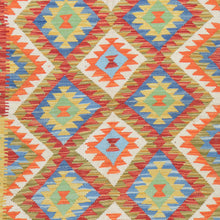 Load image into Gallery viewer, Tribal Flat-weave Kilim Handmade Wool Rug (Size 4.11 X 6.7) Cwral-8121