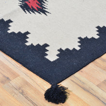 Load image into Gallery viewer, Hand-Woven Reversible Navajo Style Handmade Wool Rug (Size 7.9 X 9.10) Cwral-8205