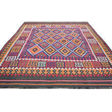 Load image into Gallery viewer, Hand-Woven Geometric Design Flat-Weave Wool Rug (Size 7.3 X 9.10) Cwral-8220