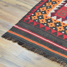 Load image into Gallery viewer, Hand-Woven Geometric Design Flat-Weave Wool Rug (Size 7.3 X 9.10) Cwral-8220