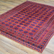 Load image into Gallery viewer, Fine Hand-Knotted And Hand-Woven Afghan Tribal Wool Rug (Size 4.8 X 6.0) Cwral-8313