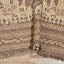 Load image into Gallery viewer, Flatweave Soumak Surmai Tribal Handmade Wool Rug (Size 2.5 X 4.3) Cwral-8376