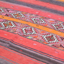 Load image into Gallery viewer, Hand-Woven Tribal Turkish Kilim 100% Wool Rug (Size 4.2 X 5.3) Cwral-8652