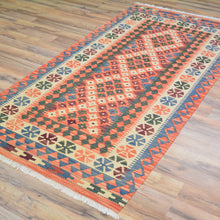 Load image into Gallery viewer, Hand-Woven Flatweave Handmade Kilim Wool Rug (Size 3.2 X 6.6) Cwral-8655