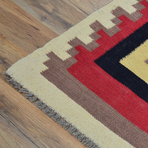 Hand-Woven Southwestern Design Wool Handmade Rug (Size 6.6 X 9.10) Cwral-8691