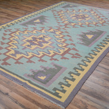 Load image into Gallery viewer, Hand-Woven Southwestern Design Wool Handmade Rug (Size 6.5 X 9.11) Cwral-8694