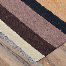 Load image into Gallery viewer, Hand-Woven Tribal Kilim Southwestern Design Wool Rug (Size 6.4 X 9.9) Cwral-8700