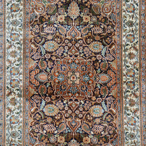 Hand-Knotted Traditional Design Kashmiri Silk Handmade Rug (Size 3.1 X 4.9) Cwral-9177