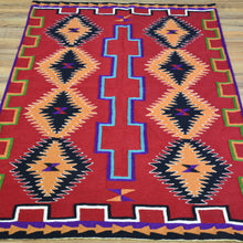 Load image into Gallery viewer, Hand-Woven Kashmiri Chain-Stitched Handmade Wool Rug (Size 3.0 X 4.11) Cwral-9279