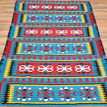 Load image into Gallery viewer, Hand-Woven Kashmiri Chain-Stitched Handmade Wool Rug (Size 2.11 X 5.1) Cwral-9294
