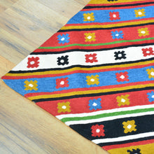 Load image into Gallery viewer, Hand-Woven Kashmiri Chain-Stitched Handmade Wool Rug (Size 3.11 X 5.11) Cwral-9297
