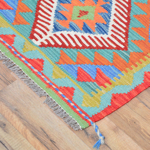 Hand-Woven Reversible Tribal Kilim Handmade Wool Rug (Size 2.0 X 2.10) Cwral-9303