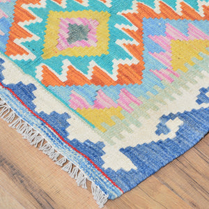 Hand-Woven Reversible Tribal Kilim Handmade Wool Rug (Size 2.0 X 2.9) Cwral-9306