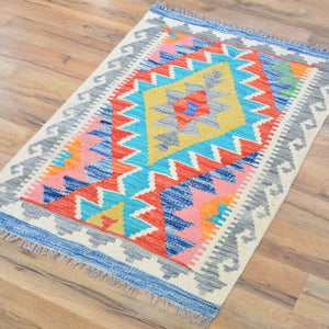 Hand-Woven Reversible Tribal Kilim Handmade Wool Rug (Size 2.0 X 2.10) Cwral-9330